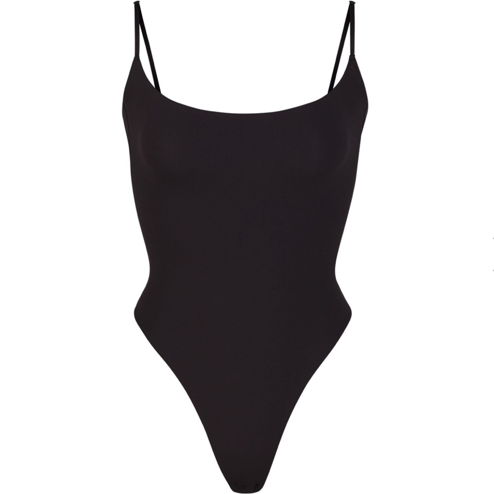 SKIMS Fits Everybody Cami Bodysuit